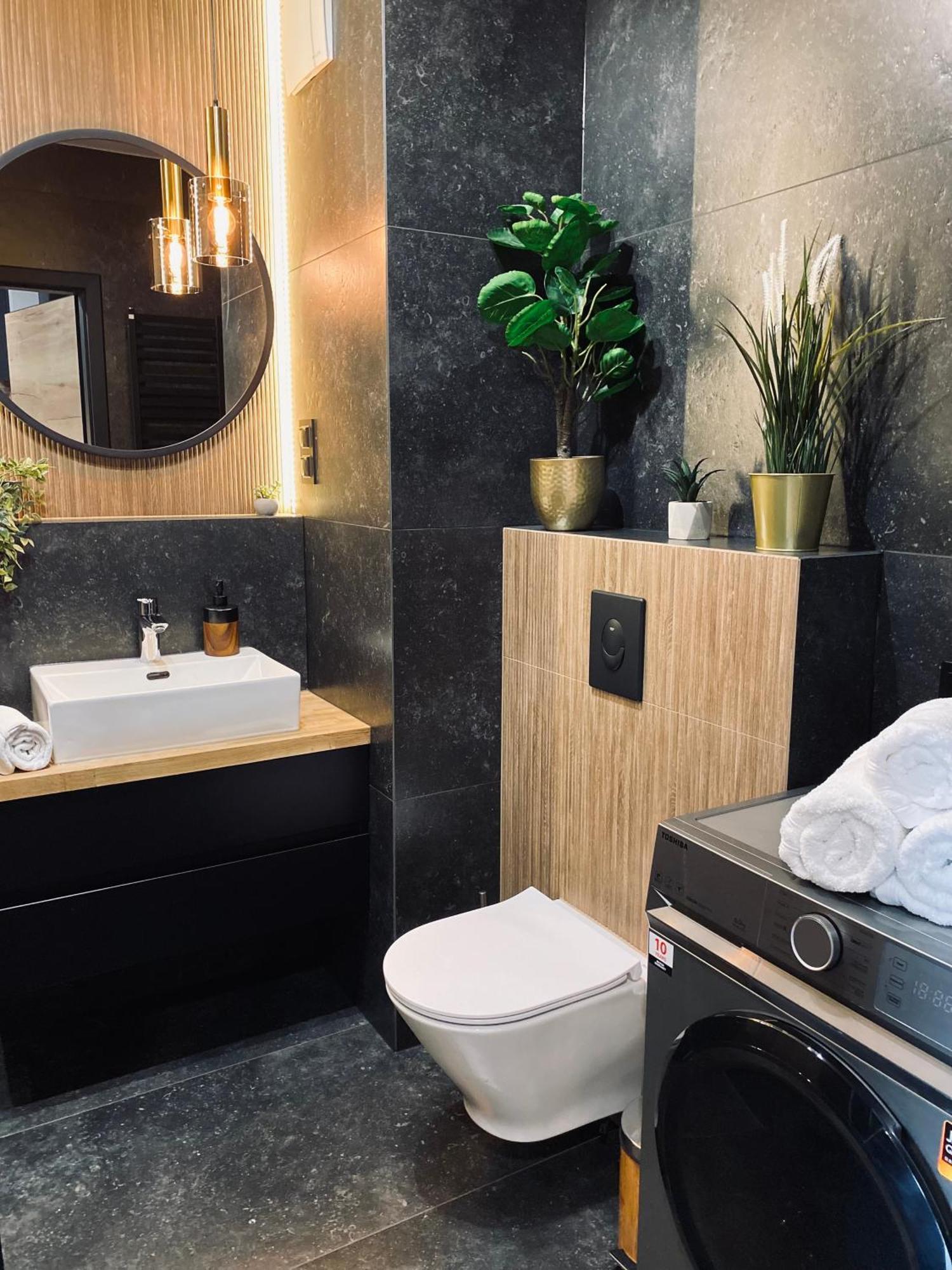 Motlawa Inn Apartment-Suna,Gym&Parking Γκντανσκ Εξωτερικό φωτογραφία