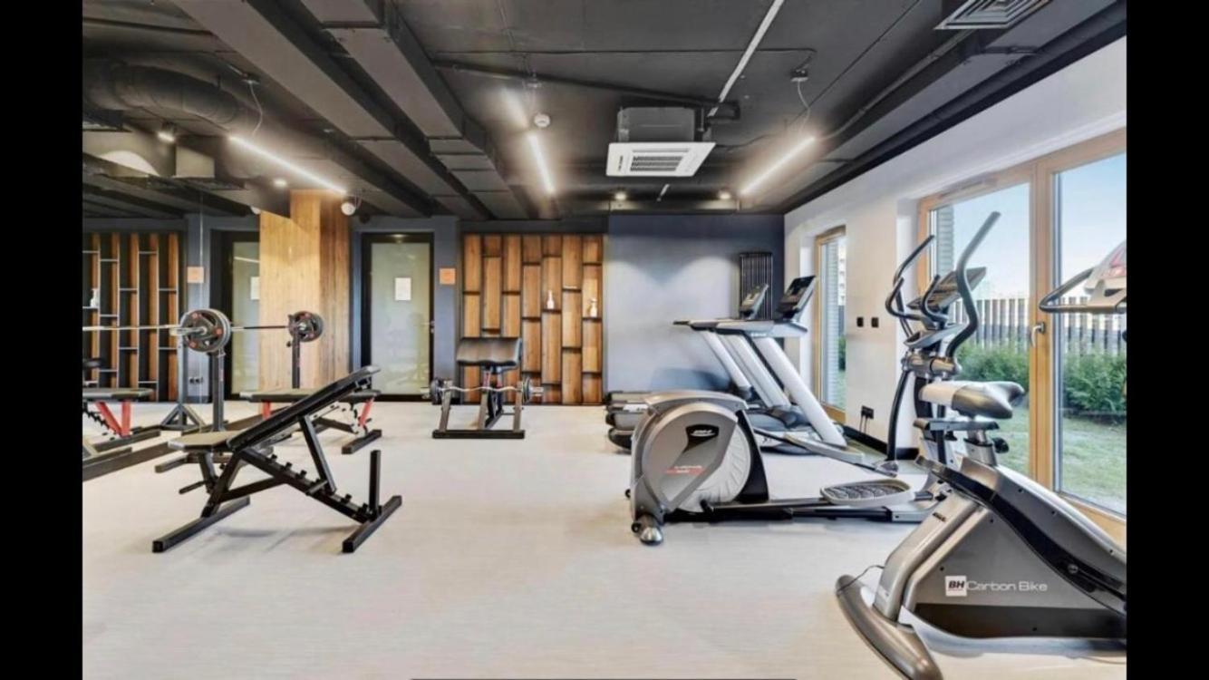 Motlawa Inn Apartment-Suna,Gym&Parking Γκντανσκ Εξωτερικό φωτογραφία